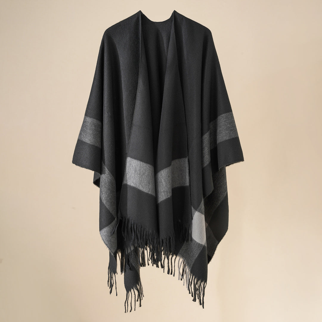 Damen Weit geschnittener Karierter Poncho mit Fransen und V‑Ausschnitt – Avérine