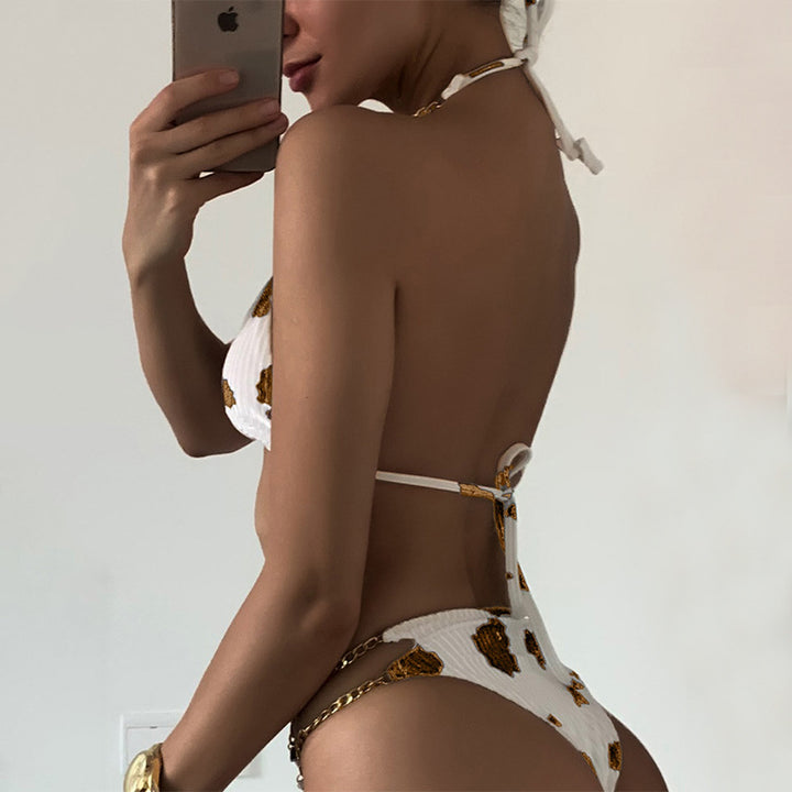 Damen Triangel-Bikini mit luxuriösen Kettenakzenten und modischem Kuhmuster Echo Archiv