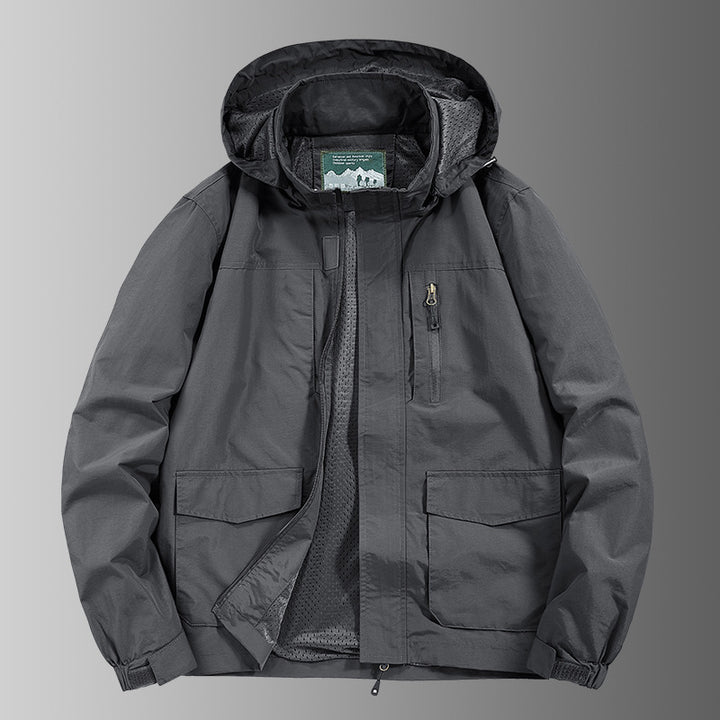 Herren Kapuzen-Outdoorjacke mit atmungsaktivem Meshfutter, wasserabweisender Ripstop‑Hülle & verdecktem Frontreißverschluss Echoarchiv