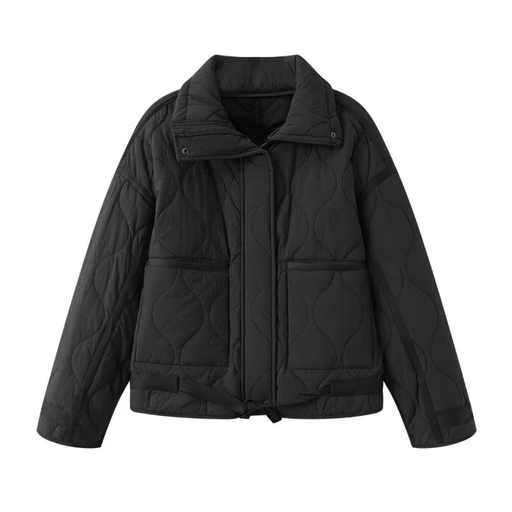 Damen gesteppte Boxy-Übergangsjacke mit Tunnelzugsaum, Stehkragen und aufgesetzten Taschen – Célinea