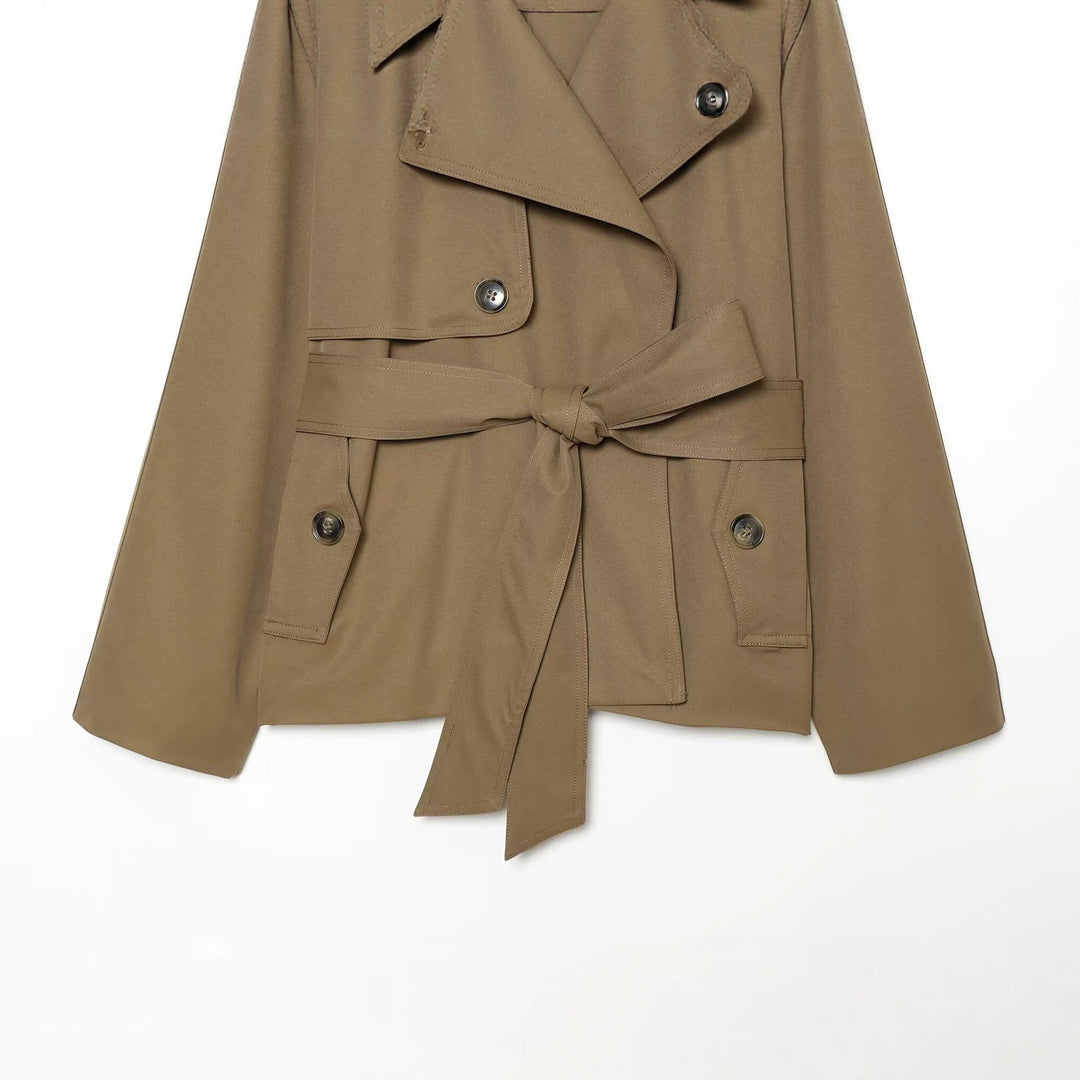 Damen kurz geschnittener Trenchcoat mit kontrastierendem Lederkragen und Taillengürtel Echo Archiv