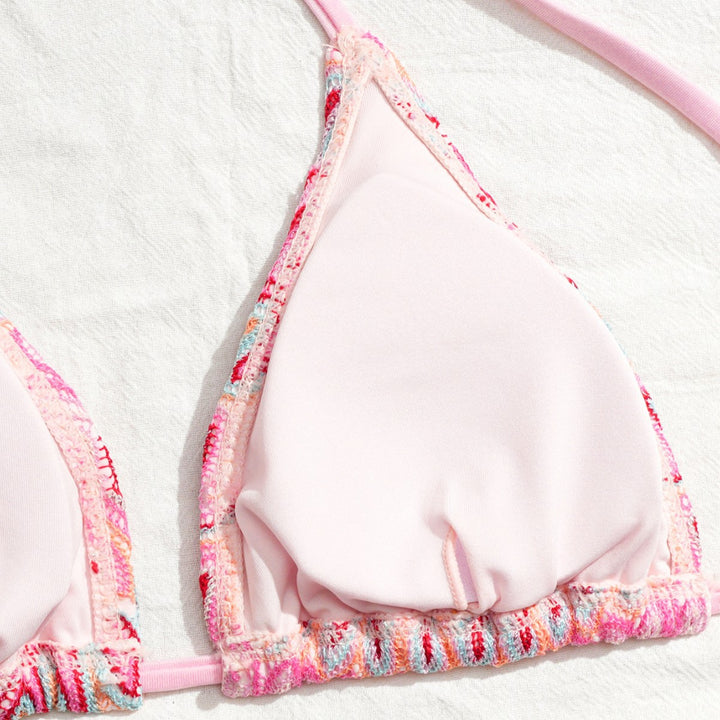 Damen Triangel-Bikini mit Raffinierten Knüpfdetails und Passendem Rock Echo Archiv