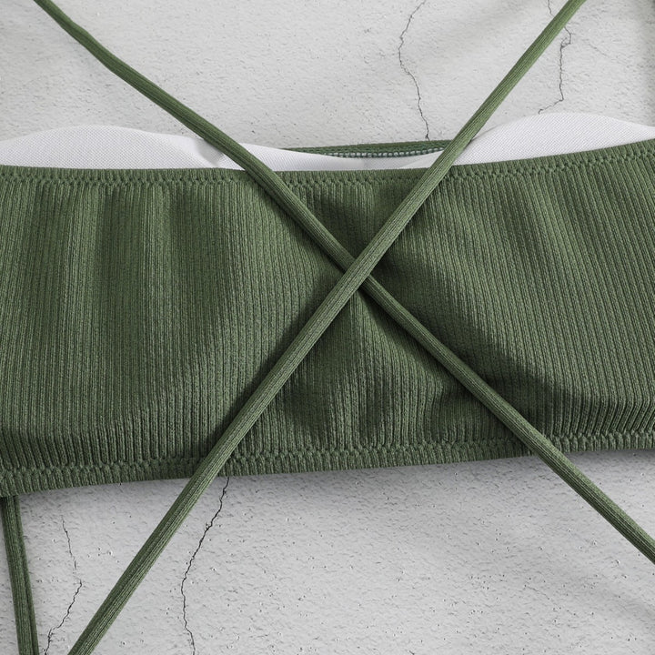 Damen Sportlicher Hochgeschnittener Bikini Echo Archiv