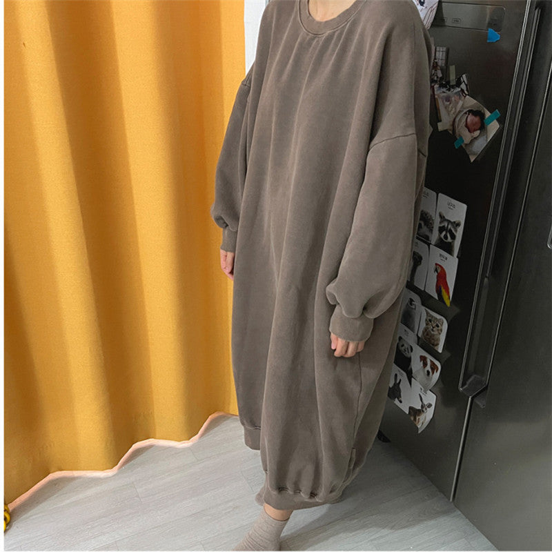 Damen Oversize-Ballon-Sweatkleid mit Raglanärmeln und gerundetem Saum – Élara