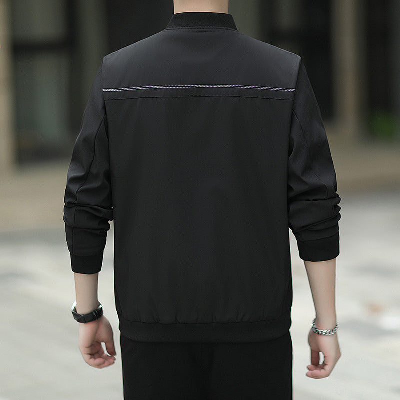 Herren leichter Nylon-Bomber mit minimalistischem Design und gerippten Bündchen Echoarchiv
