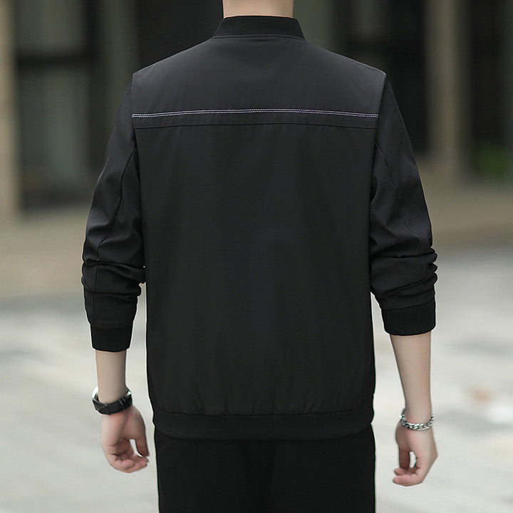 Herren leichter Nylon-Bomber mit minimalistischem Design und gerippten Bündchen Echoarchiv