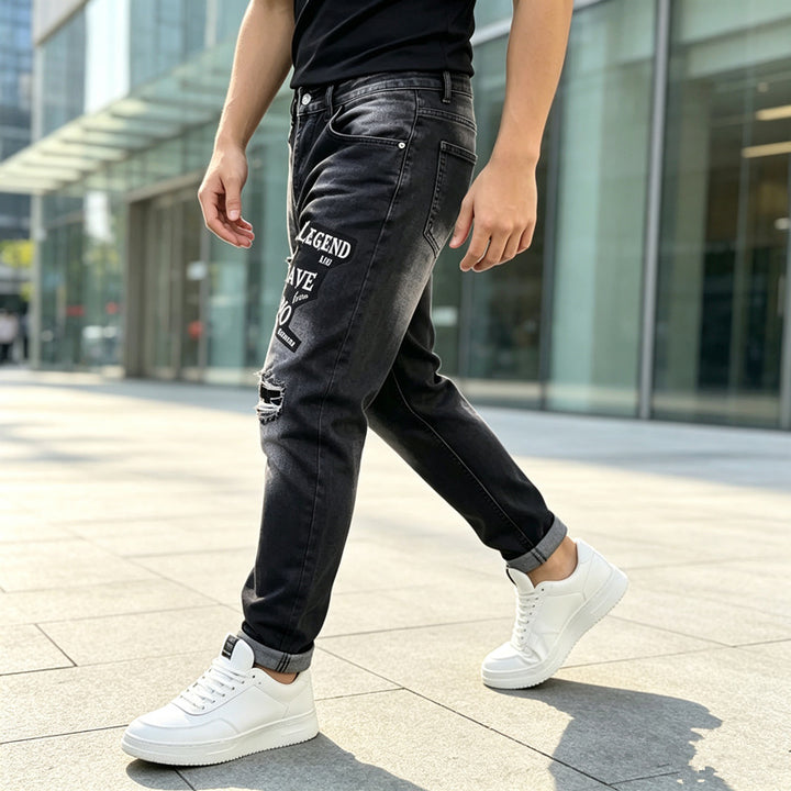 Herren Modische Ripped Jeans mit grafischen Prints Echoarchiv