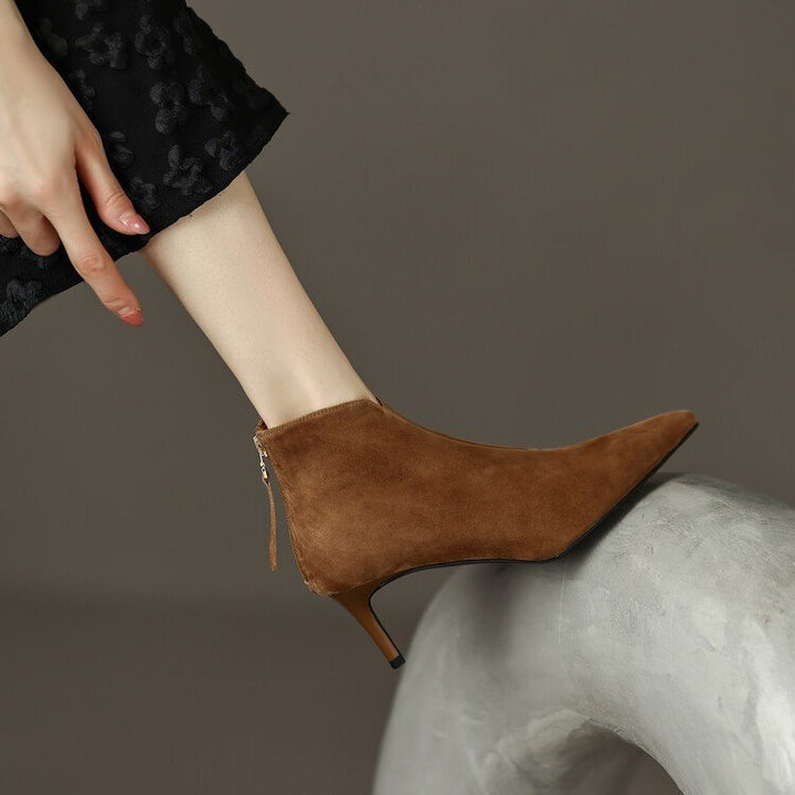 Damen Elegante spitze Stiefeletten mit raffinierter Fersenöffnung Echo Archiv