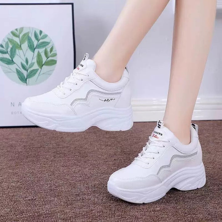 Damen Sportliche Sneakers mit modischem Plateau und atmungsaktivem Obermaterial Echo Archiv
