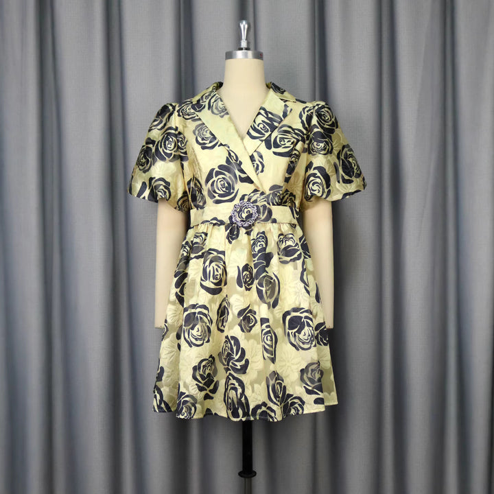 Damen Blumenmuster Minikleid mit tailliertem Gürtel Echo Archiv
