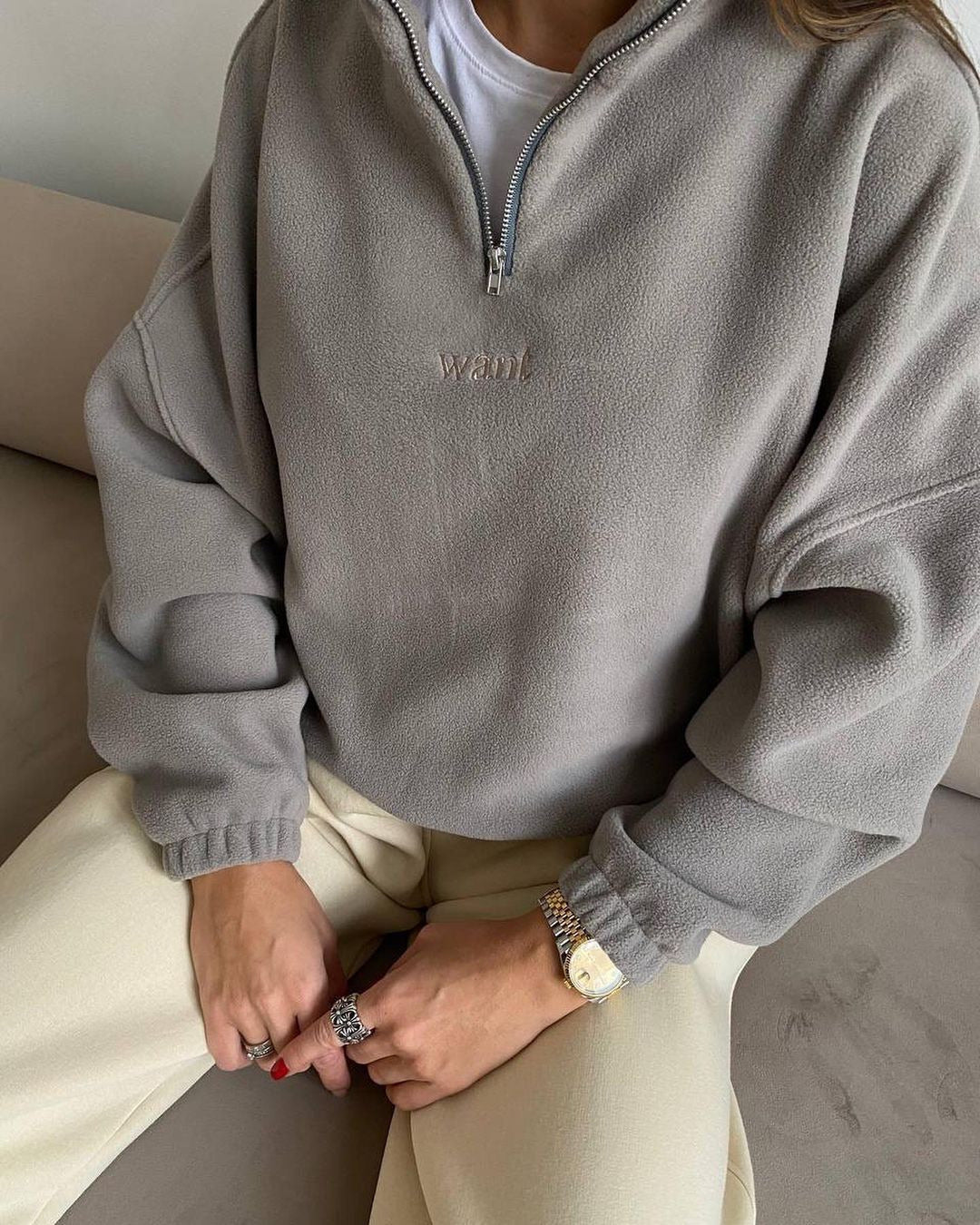 Damen Fleece-Halbzip-Sweatshirt oversized mit Stehkragen, Kängurutasche-Optik und elastischen Bündchen Echoarchiv