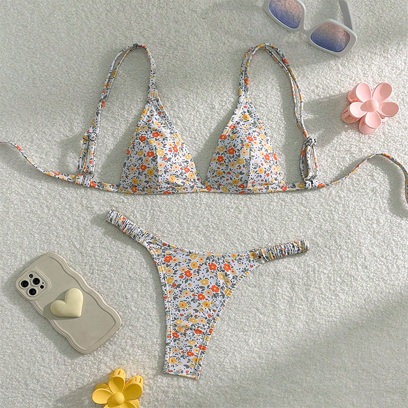 Damen Triangel-Bikini mit verstellbaren Trägern und floralen Mustern Echo Archiv