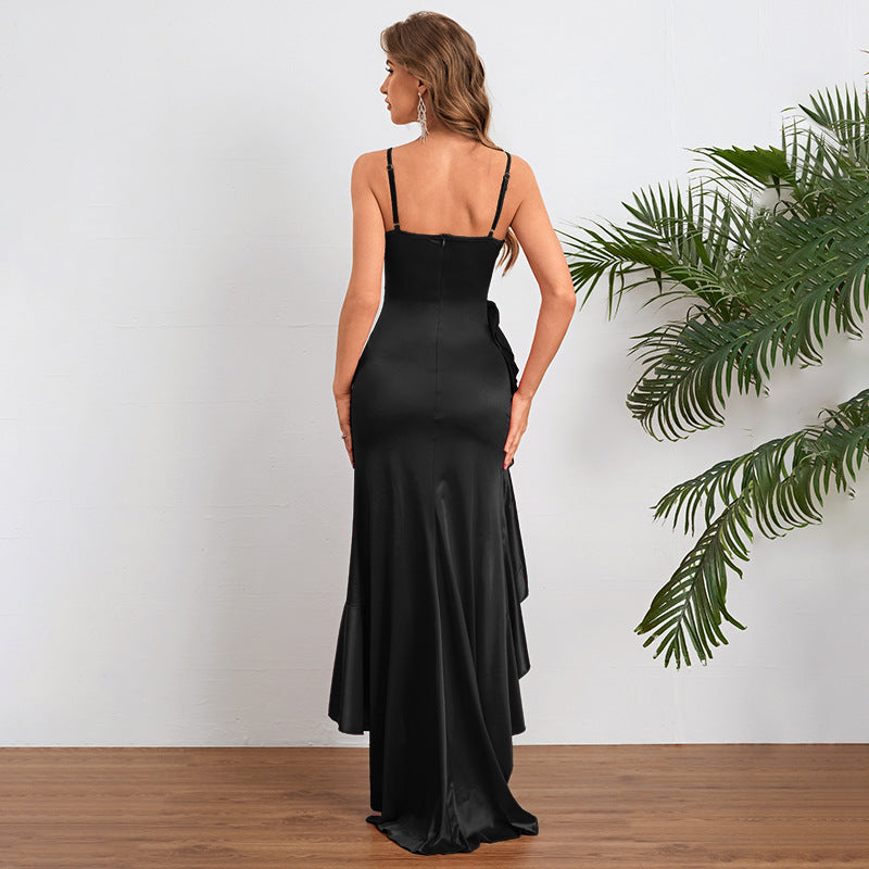 Damen elegantes Maxikleid mit asymmetrischem Rüschensaum und taillierter Silhouette Echo Archiv