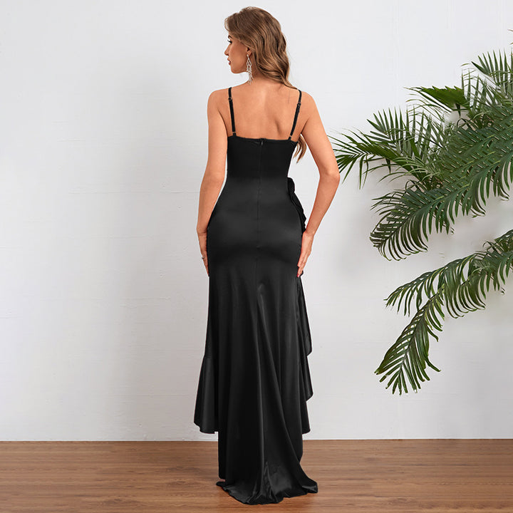 Damen elegantes Maxikleid mit asymmetrischem Rüschensaum und taillierter Silhouette Echo Archiv