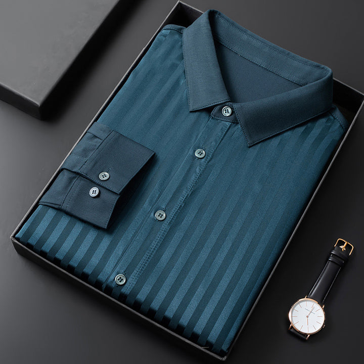 Herren Hemdbluse mit feinem Streifenmuster und eleganter Verarbeitung Echoarchiv