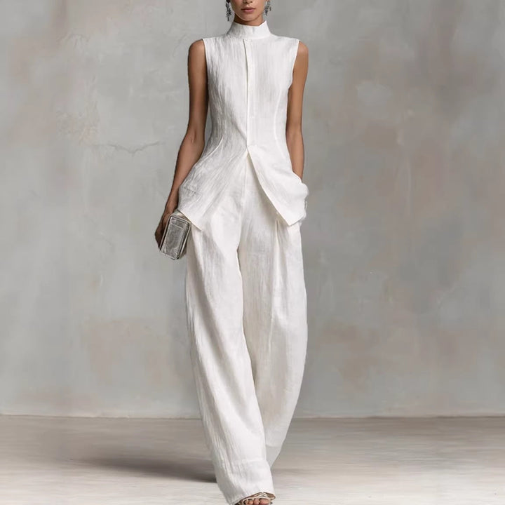 Damen Eleganter suit mit hochgeschlossenem Kragen und weitem Bein Echoarchiv