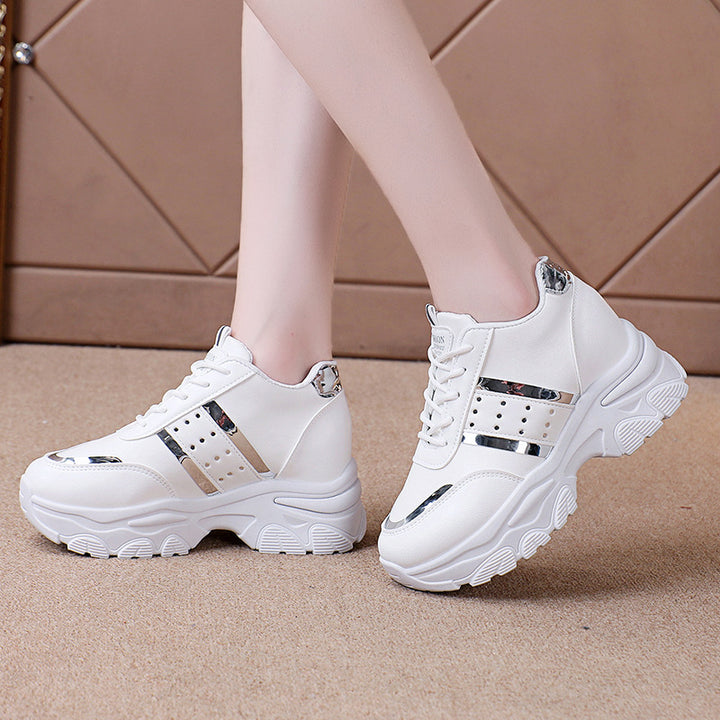 Damen Modische Plateau-Sneaker mit Chunky-Sohle und Metallic-Applikationen – Névara