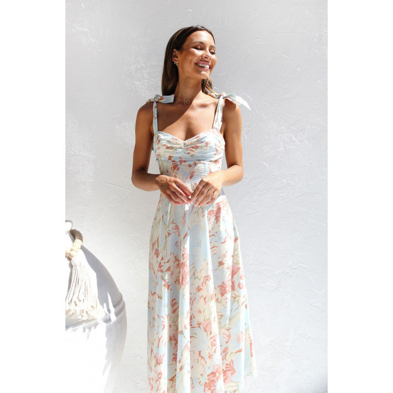 Damen Sommerliches Maxikleid mit verstellbaren Trägern und Raffungen Echo Archiv