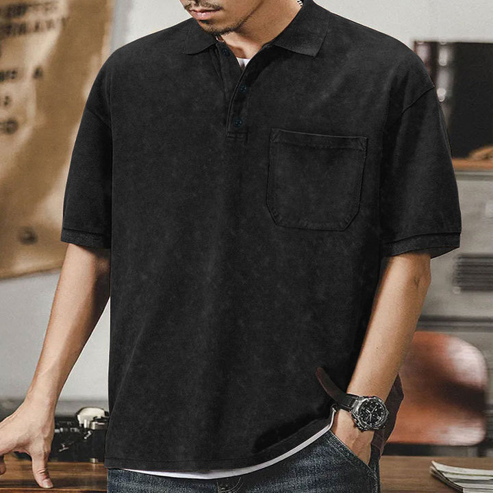 Herren nan locker geschnittenes Baumwoll-Poloshirt mit aufgesetzter Brusttasche und kurzer Knopfleiste Echo Archiv
