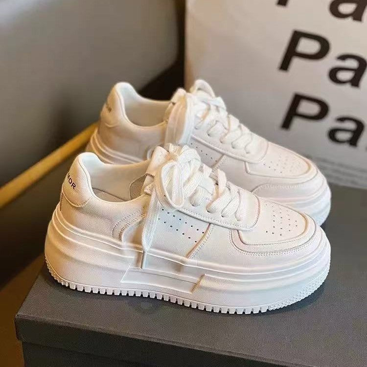 Damen Chunky Sneakers mit dämpfender Plattform und atmungsaktiver Oberflächenstruktur Echo Archiv