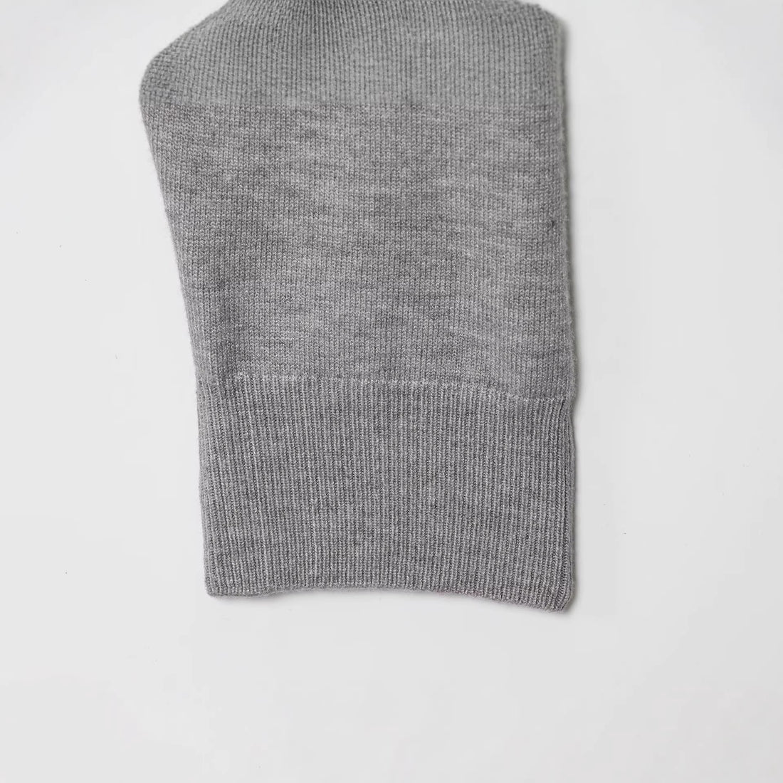 Damen Oversize Pullover mit weitem Rundhalsausschnitt und Rippbündchen Echoarchiv