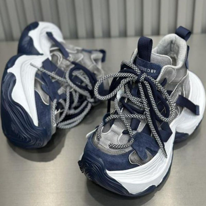 Damen Chunky Plateau-Sneaker mit mehrlagiger sculpted Sohle und Wildleder‑Mesh‑Details Echo Archiv