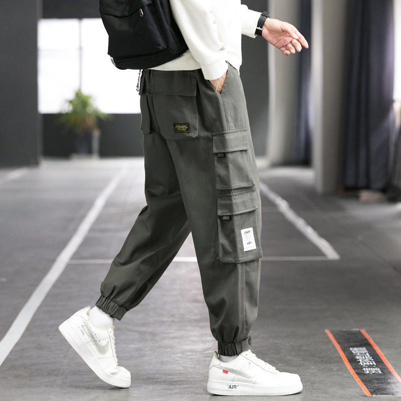 Herren nan Cargo-Joggerhose mit mehreren aufgesetzten Taschen, elastischem Bund und gekräuselten Knöcheln Echo Archiv