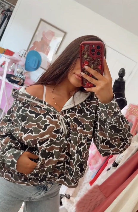 Damen Oversize Kapuzen-Half-Zip-Sweatshirt mit gefütterter Kapuze und Allover-Print – Mavelle