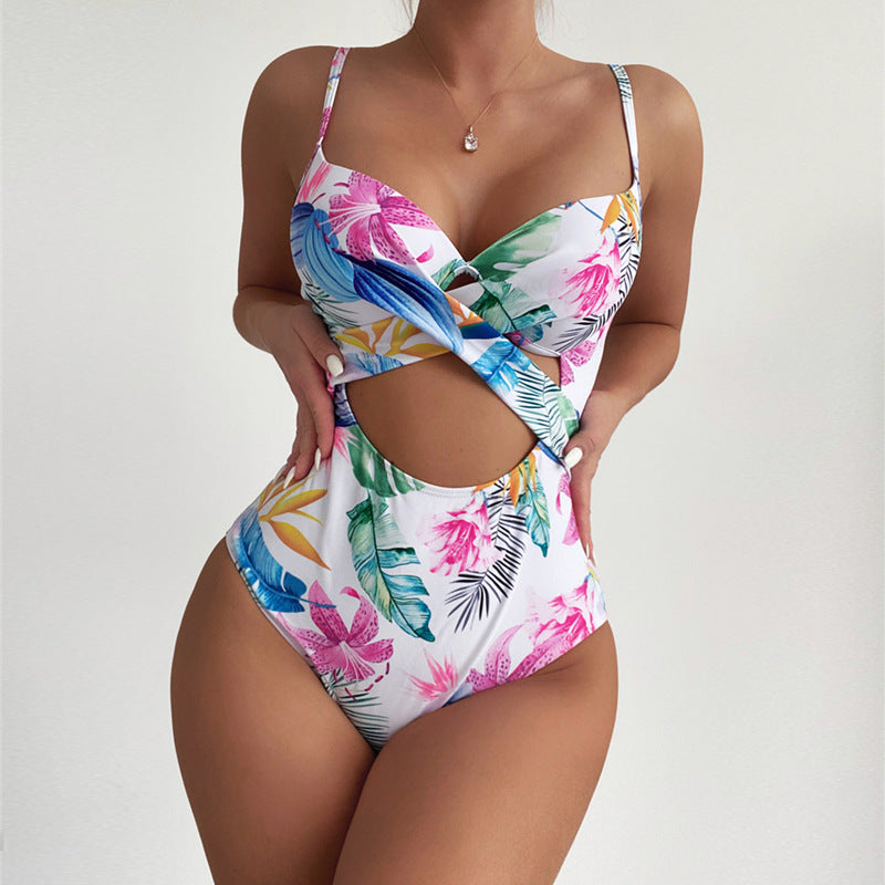 Damen Einteiler-Badeanzug mit elegantem Cut-Out-Design und floralem Muster Echo Archiv