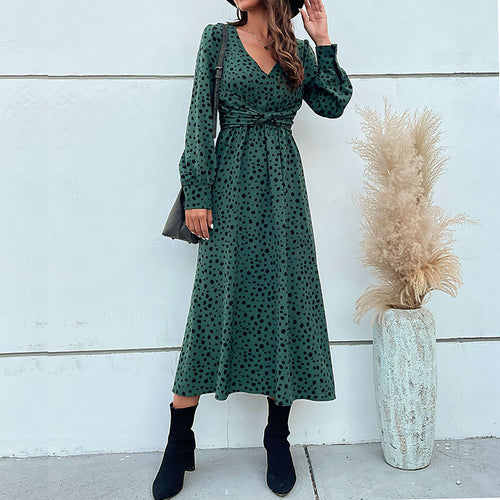 Damen Maxikleid mit V-Ausschnitt, Wickelbund und fein gepunktetem Print Echoarchiv