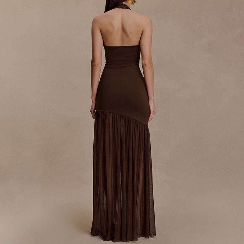 Damen Elegantes Maxikleid mit asymmetrischem Schnitt und tiefem V-Ausschnitt Echo Archiv