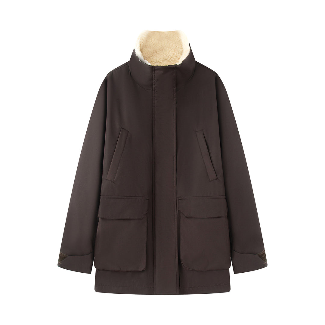 Damen oversized Parka mit hohem Teddygefüttertem Stehkragen, verdeckter Frontleiste und großen Klappentaschen – Célinea