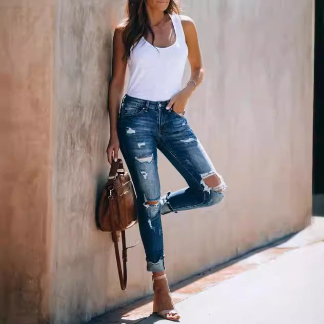 Damen Destroyed Skinny Jeans mit lässigem Schnitt und fransigen Details Echo Archiv
