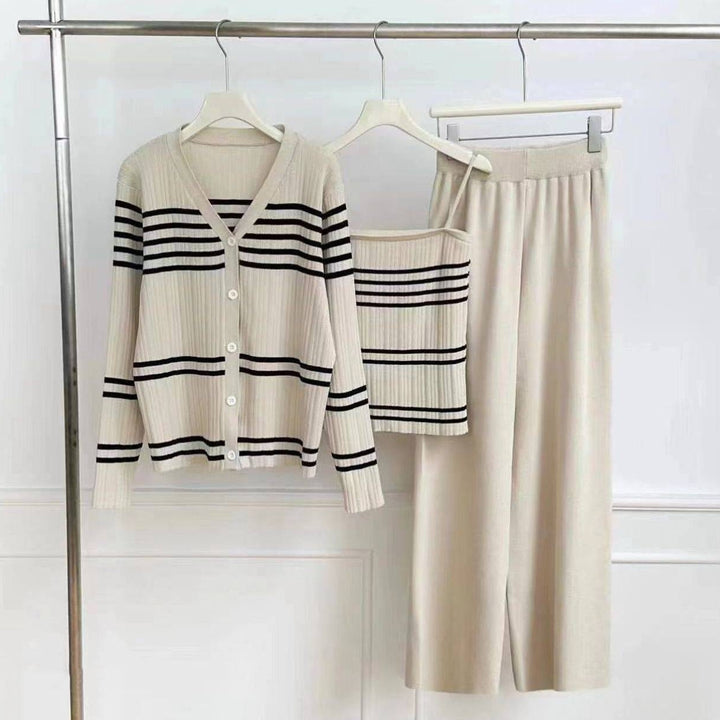 Damen Strick-Loungewear-Set aus Feinripp mit Button-Cardigan, Spaghetti-Top und weitem Jogger – Mavelle