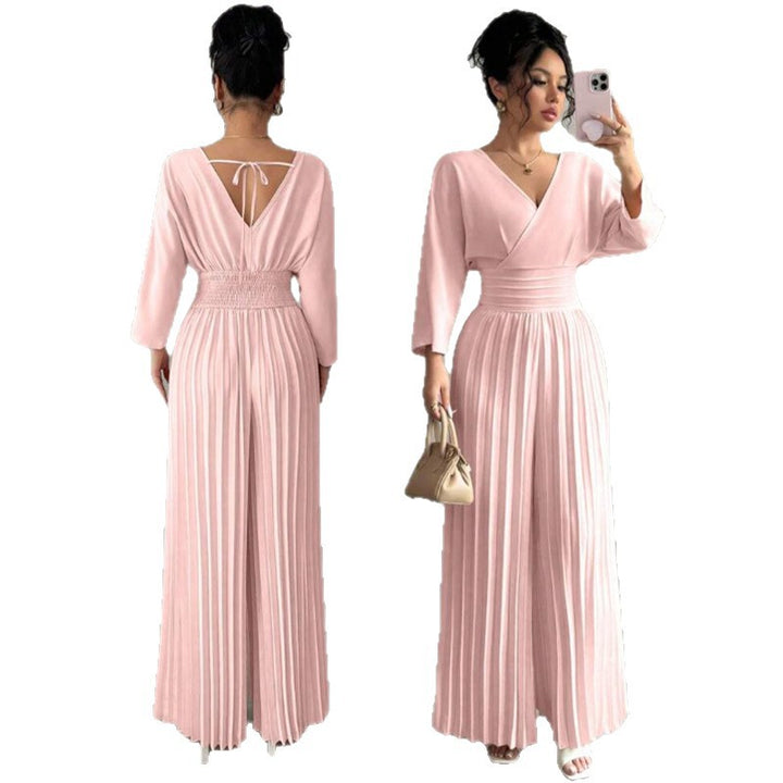Damen Eleganter Plissee-Jumpsuit mit V-Ausschnitt Echo Archiv