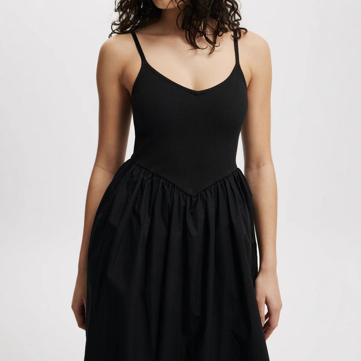 Damen Midi-Kleid mit lässigem Schnitt und praktischen Taschen Echo Archiv