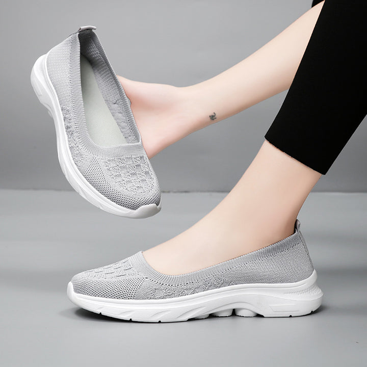 Damen nan Hybrid-Ballerina-Sneaker mit nahtlosem Strickobermaterial, ergonomischem Komfortfußbett und griffiger Laufsohle Echo Archiv