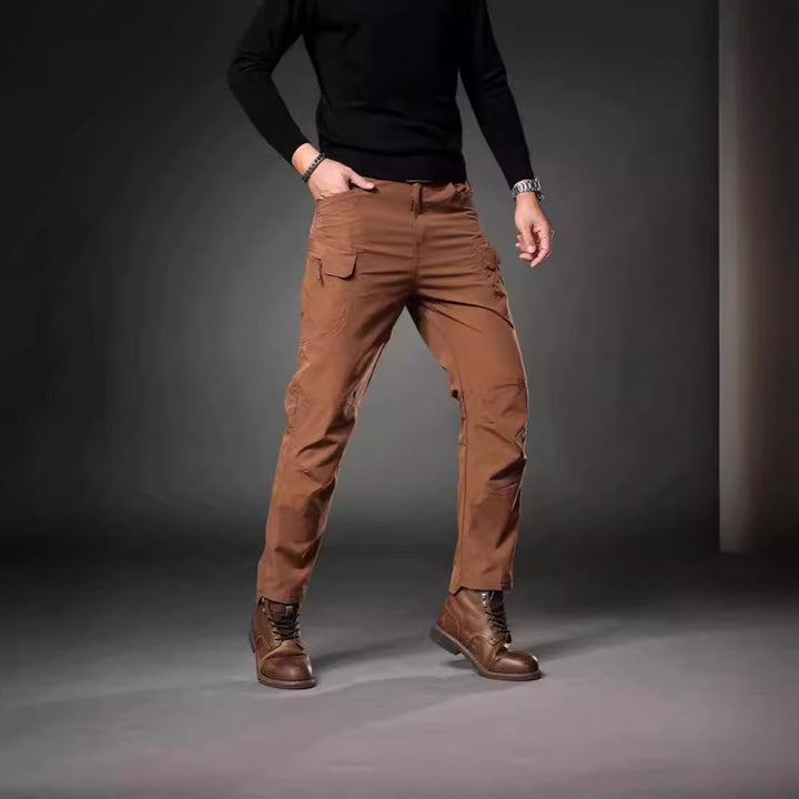Herren Trekking‑Cargohose mit Knieverstärkung, multifunktionalen Taschen und geradem Schnitt Echo Archiv