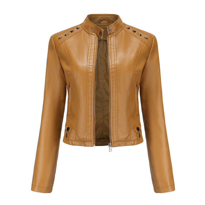 Damen nan kurze taillierte Kunstlederjacke mit Nietenbesatz und Stehkragen Echo Archiv