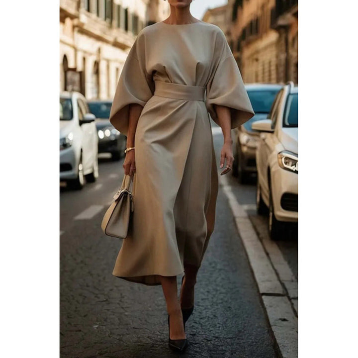 Damen Elegantes Midikleid mit weitem Kimonoärmel und tailliertem Wickelbund Echo Archiv