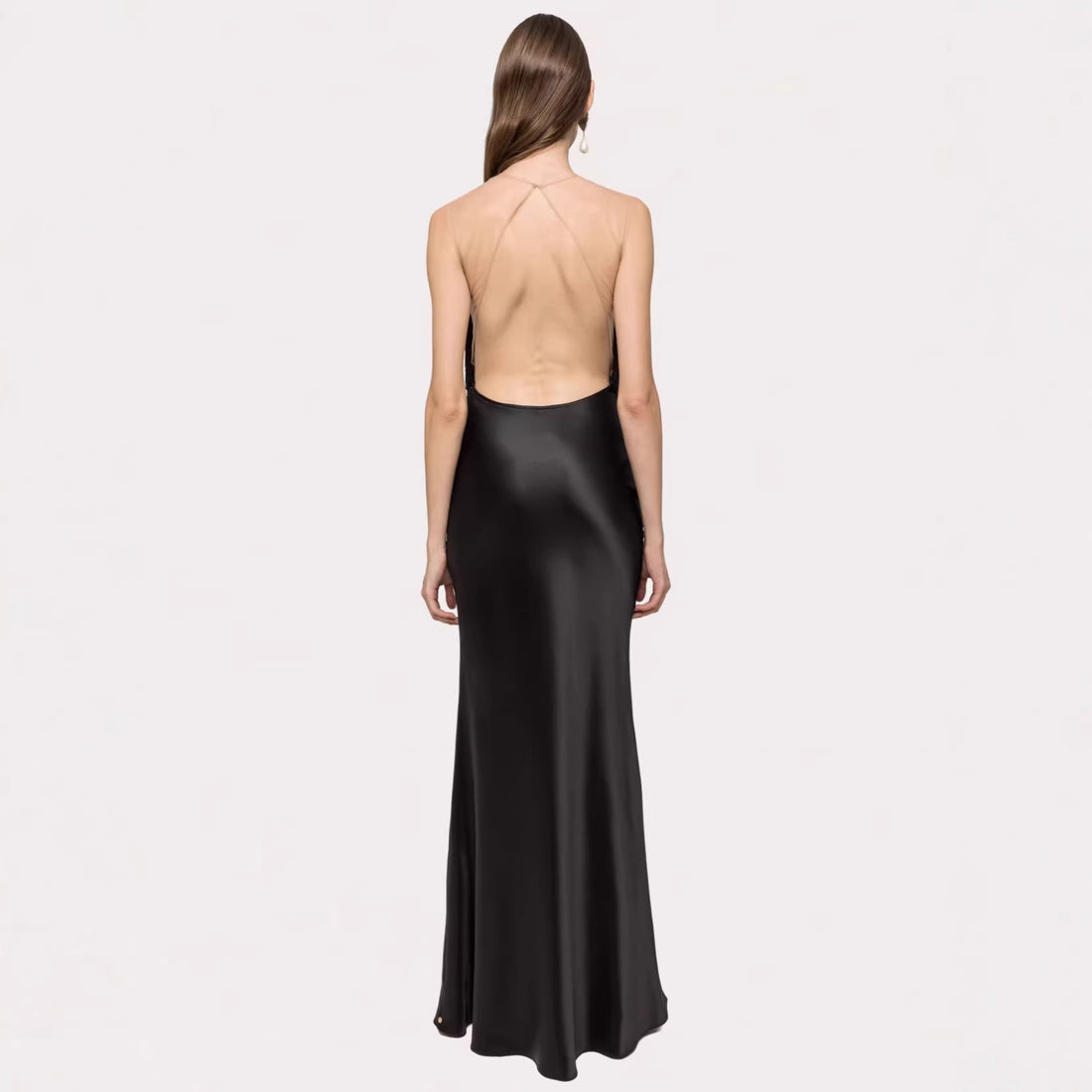 Damen Langärmliges Maxikleid mit tiefem V-Ausschnitt und fransierten Details – Valéora