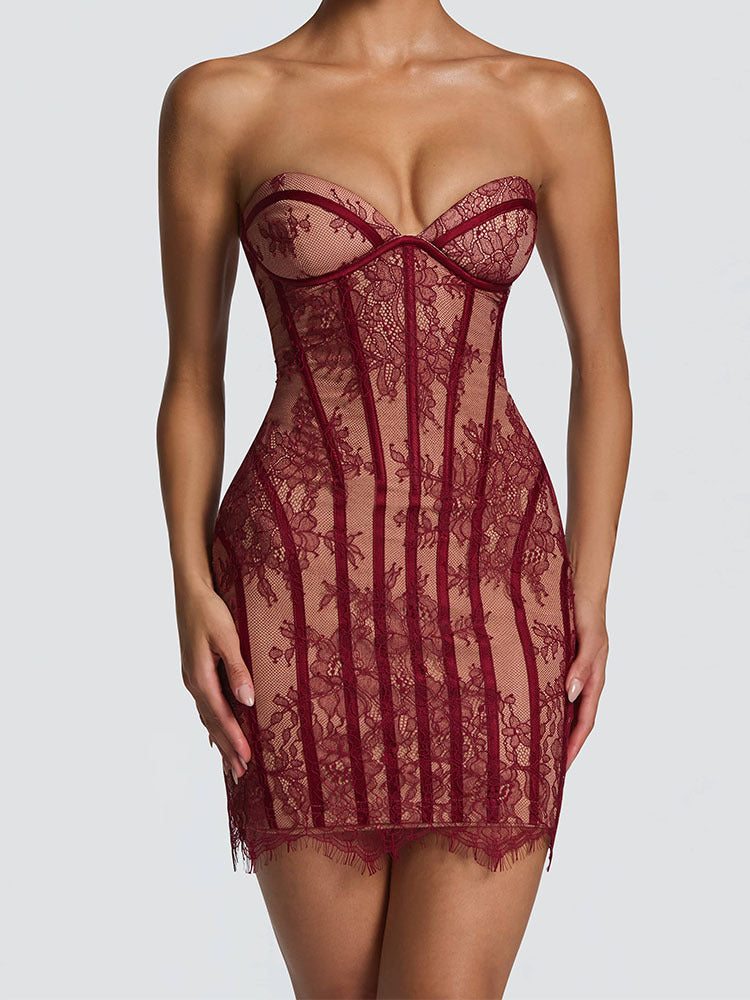 Damen Spitzen Kleid mit figurbetonter Silhouette Echo Archiv