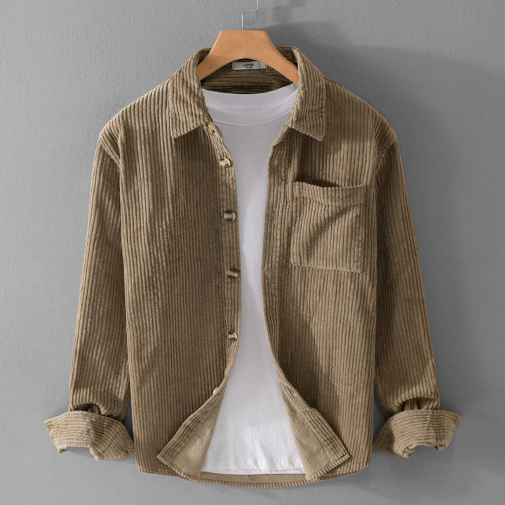 Herren Cord-Overshirt mit breiter Rippenstruktur, Brusttasche und Relaxed-Fit Echoarchiv