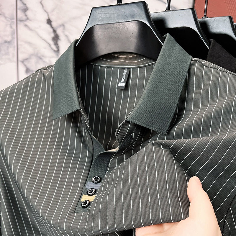 Herren modisches Poloshirt mit feinen Streifen Echoarchiv