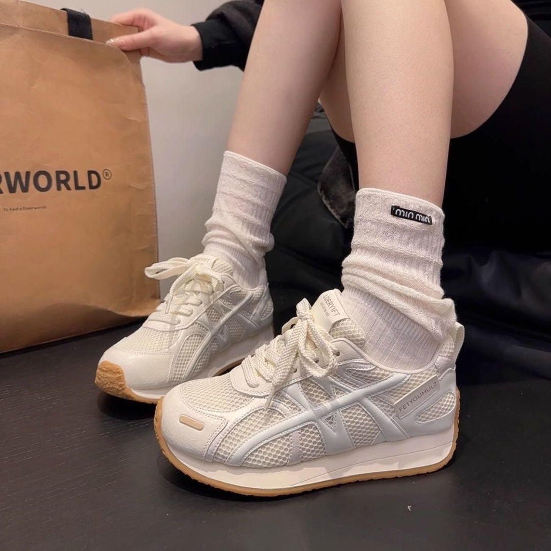 Damen Leichte Freizeit‑Sneaker mit Netzstruktur, stoßdämpfender EVA‑Zwischensohle und Overlay‑Design – Névara