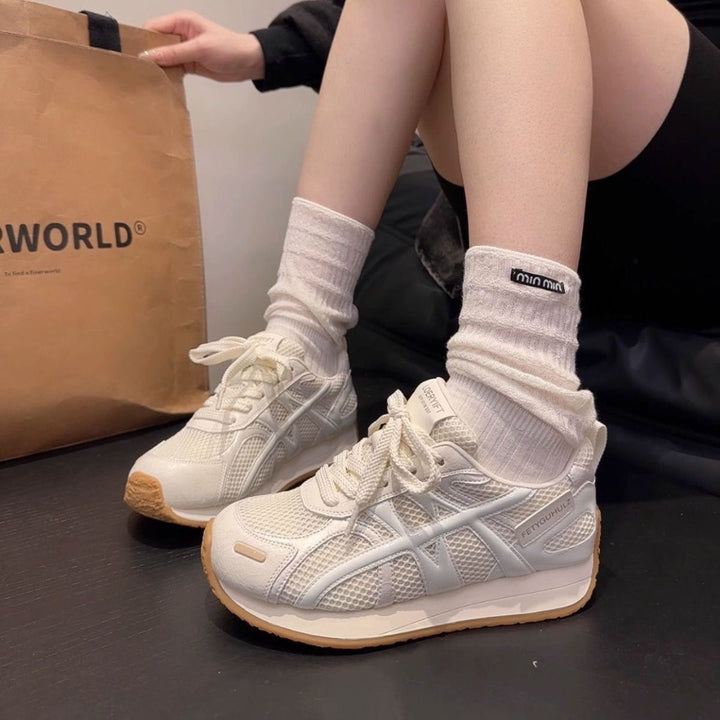 Damen Leichte Freizeit‑Sneaker mit Netzstruktur, stoßdämpfender EVA‑Zwischensohle und Overlay‑Design – Névara