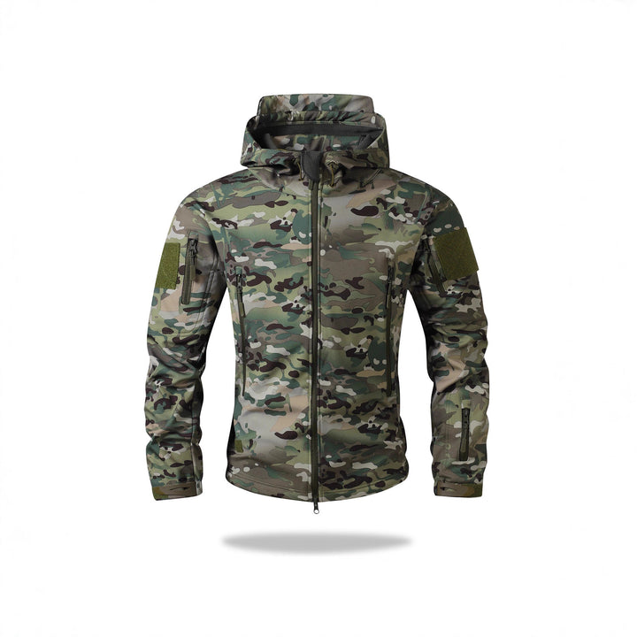 Herren Taktische Softshelljacke mit Kapuze, Camouflage‑Design und Multifachtaschen – Taviero