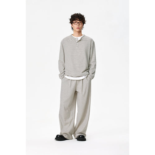 Unisex Gestreiftes Henley-Langarmshirt im Oversize-Relaxed-Schnitt mit Knopfleiste Echoarchiv