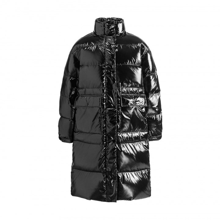 Damen langer glänzender gesteppter Puffer-Mantel mit Kapuze, Utility-Taschen und Oversize-Silhouette Echo Archiv