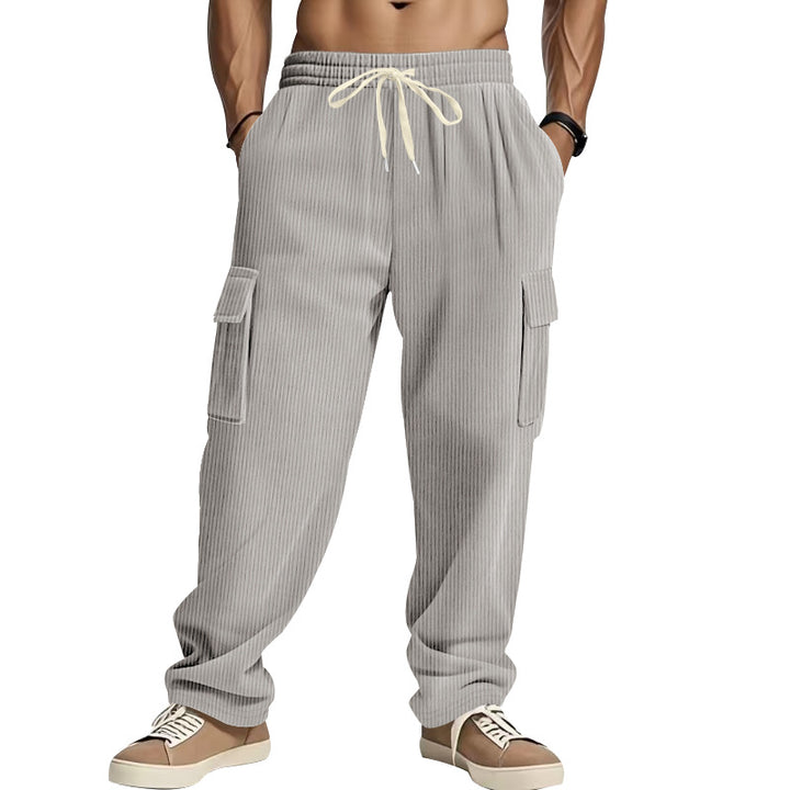 Herren Cordcargo-Hose mit weitem Bein, Tunnelzugbund und aufgesetzten Cargotaschen – Bravaro